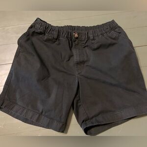 Chubbies men’s black shorts. 7 in. inseam